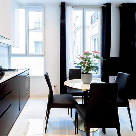 Luxury Apartment Les Champs-Elysees Paris Exterior photo