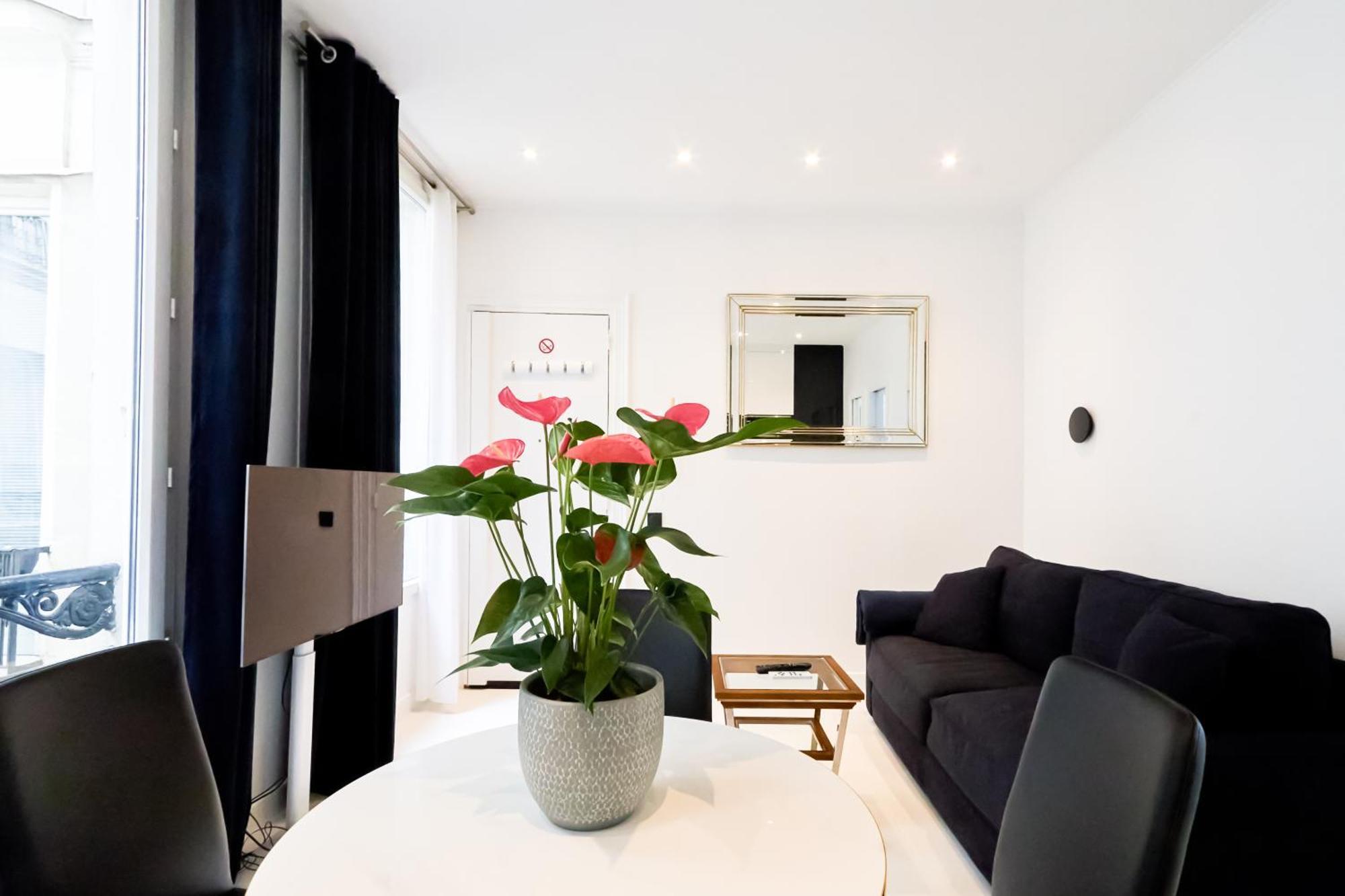 Luxury Apartment Les Champs-Elysees Paris Exterior photo